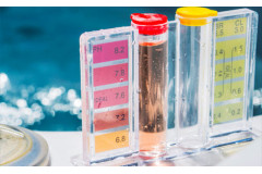 Qué productos químicos protegen tu piscina
